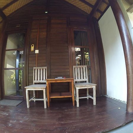 Drupadi Bungalows Gili Trawangan Dış mekan fotoğraf